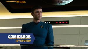 Star Trek: Strange New Worlds’ Ethan Peck Talks Spock’s Romance (Exclusive)