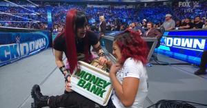 Asuka Survives Attempted Cash-In on WWE Women’s Title on SmackDown