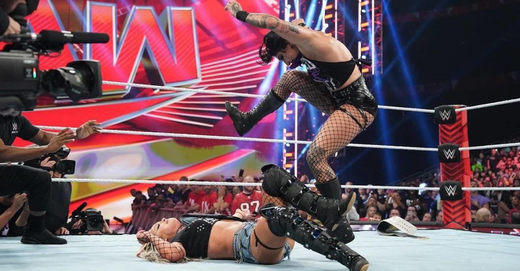wwe-rhea-ripley-liv-morgan-injury.jpg