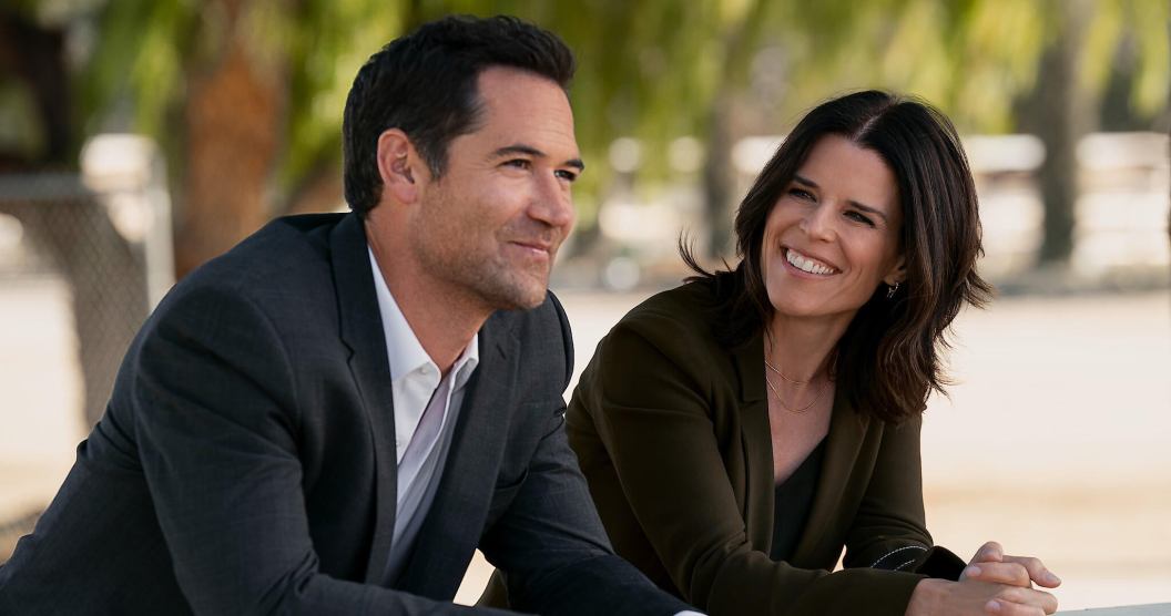 lincoln-lawyer-neve-campbell.jpg