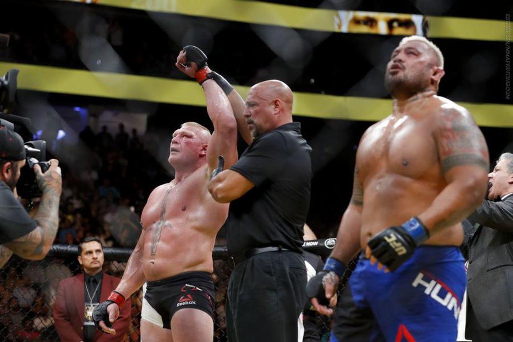 BROCK-LESNAR-MARK-HUNT-UFC