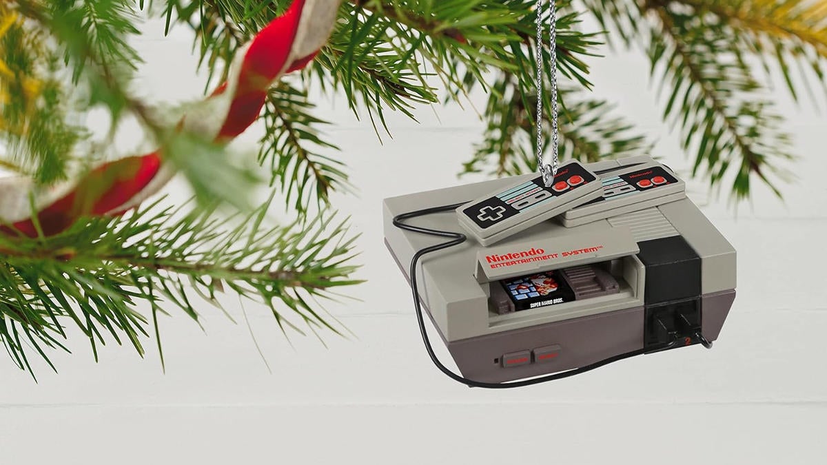 Hallmark Keepsake Link Zelda & Super Nintendo hotsell SNES Console Christmas Ornaments