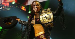 AEW’s Thunder Rosa Teases In-Ring Return