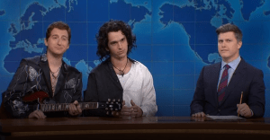 Saturday Night Live Fans Are Loving Season’s Longest Weekend Update