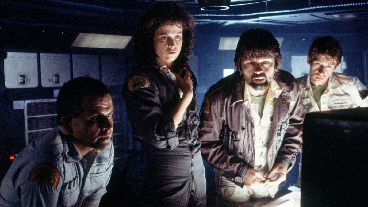 The Original Ending for Alien Would Have Ruined the Entire Franchise ...