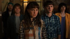 The Walking Dead Director Frank Darabont Rumored to Helm Stranger Things 5 Episodes