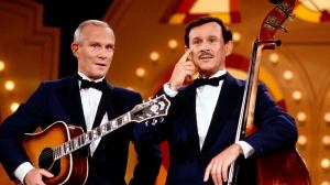Tom Smothers, Legendary Comedian, Dead at 86