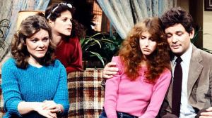 SNL 1975: Saturday Night Live Movie Casts Its Gilda Radner, Jane Curtin, and Laraine Newman