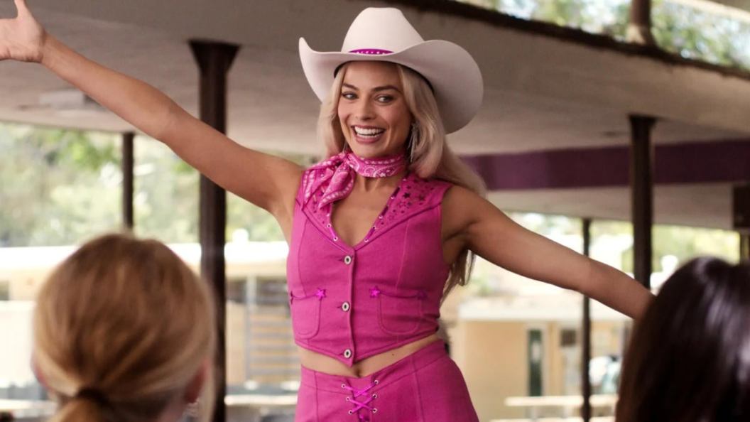 barbie-movie-2023-margot-robbie.jpg