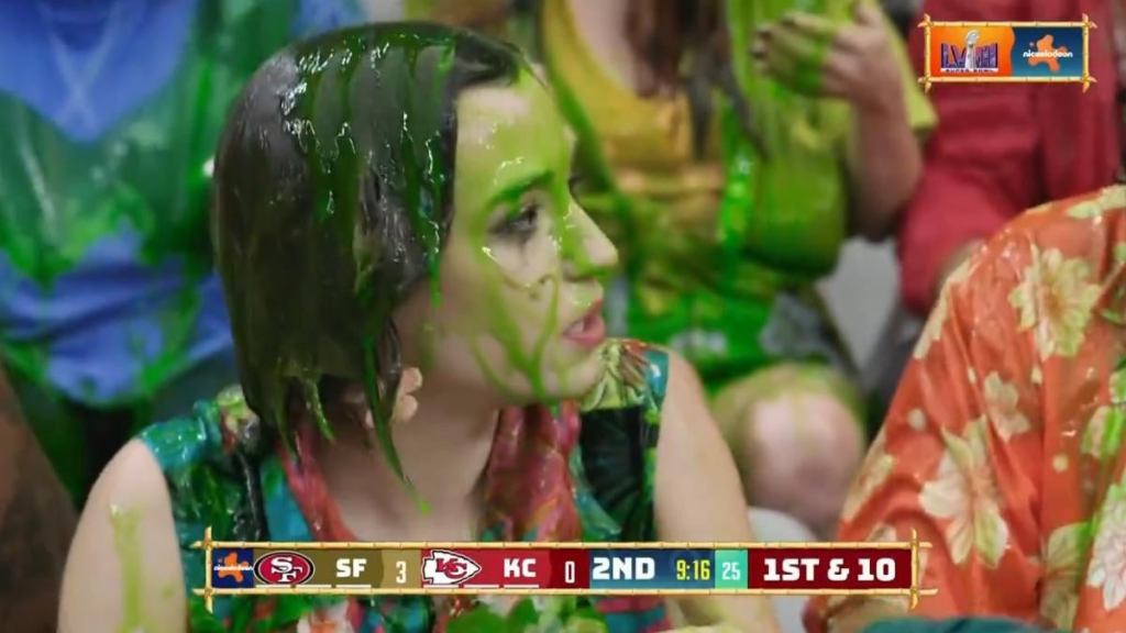 super-bowl-2024-crowd-slime-nickelodeon-spongebob.jpg