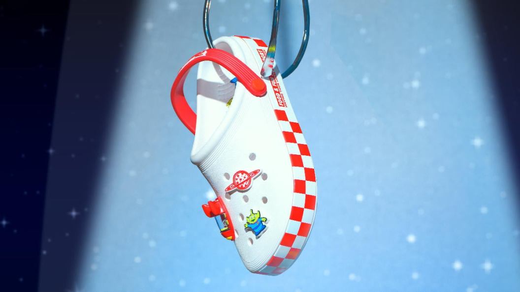 crocs-toy-story218-4x5-1.jpg