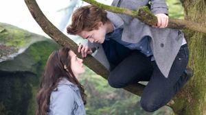 Twilight Star Kristen Stewart Would Have Broken Up With Edward Cullen “Immediately”