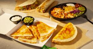 Taco Bell Launches New Cantina Chicken Menu