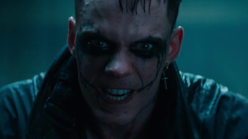 the-crow-reboot-2024-bill-skarsgard-9.jpg