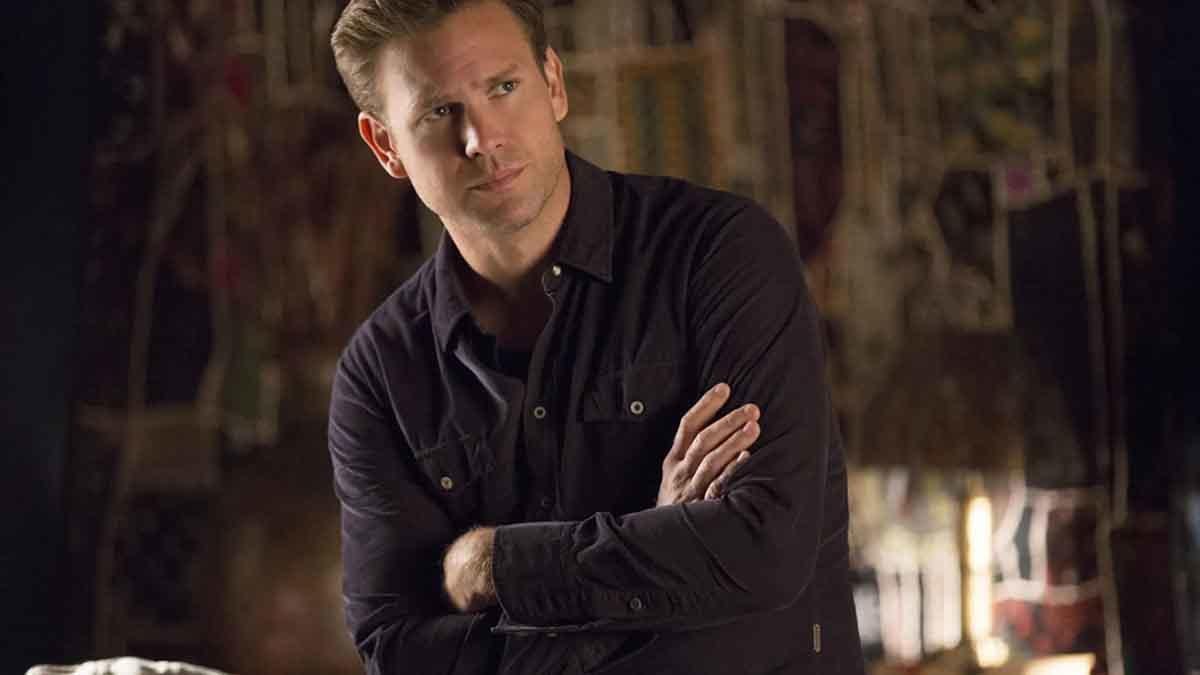 matthew-davis-vampire-diaries.jpg