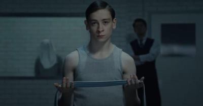 stranger-things-first-shadow.jpg