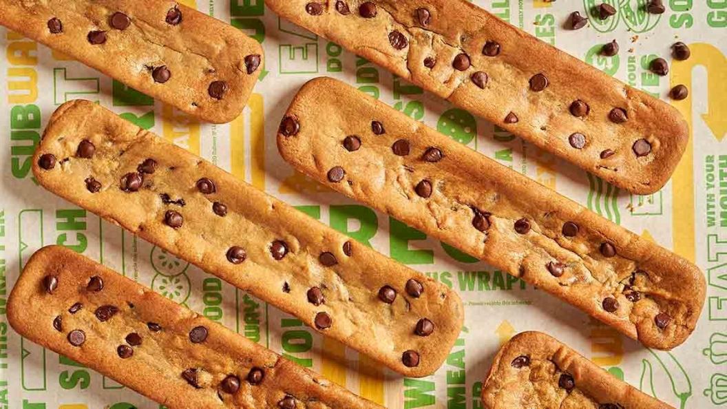 subway-footlong-cookie.jpg