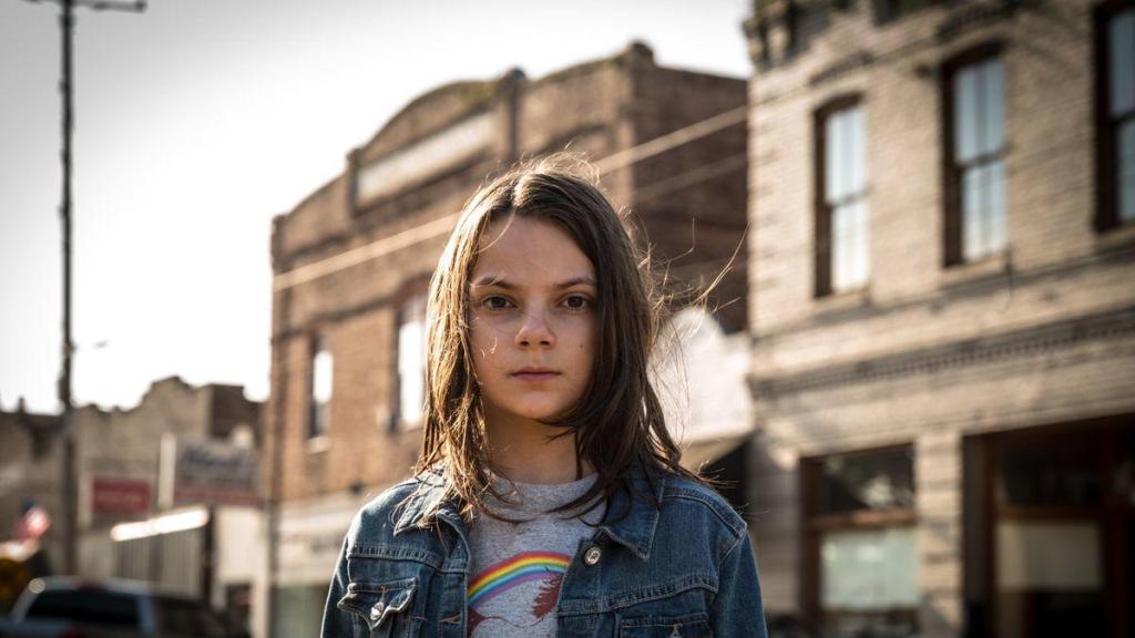 dafne-keen-logan.jpg