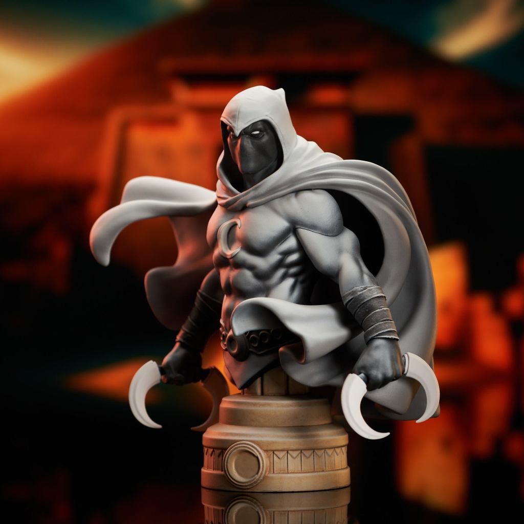 marvel-moonknight-bust-03.jpg