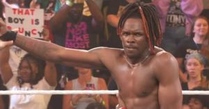 WWE’s Je’Von Evans Survives Raw, SmackDown, and TNA Stars to Earn NXT Title Shot at Heatwave