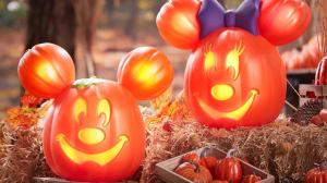 Disney’s Halloween Costumes And Decorations Are Up to 50% Off Today Only