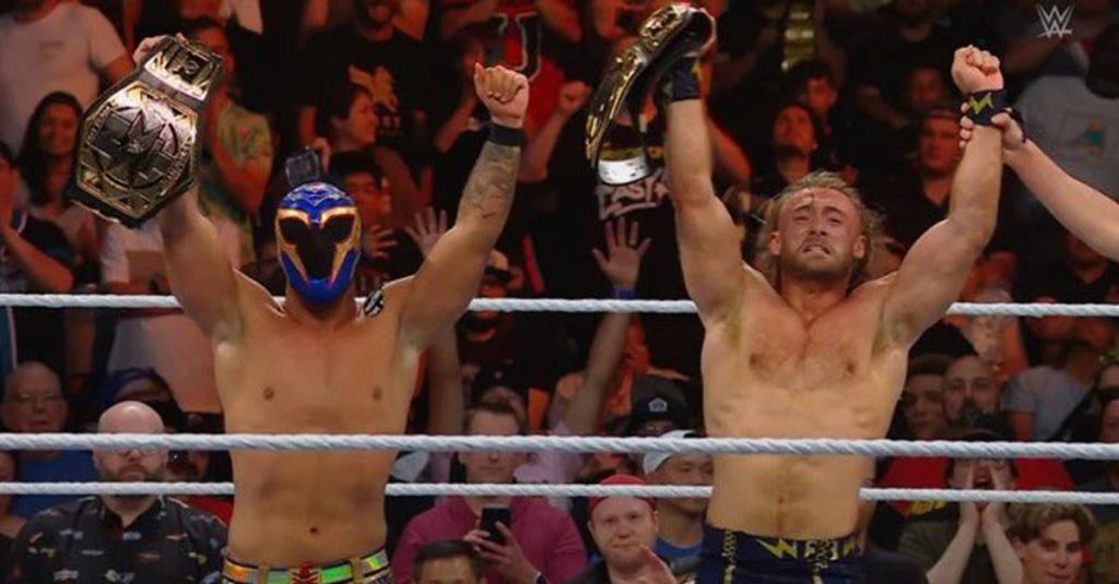 wwe-nxt-heatwave-tag-champs.jpg