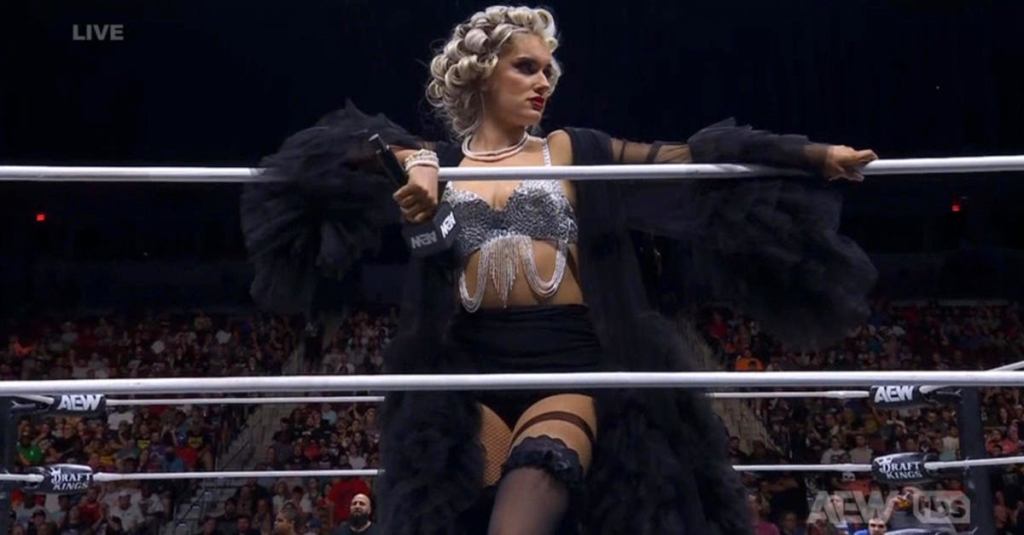 aew-dynamite-mariah-may-toni-storm-2.jpg
