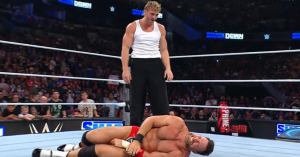 WWE’s Logan Paul Ambushes LA Knight Ahead of SummerSlam Battle on SmackDown