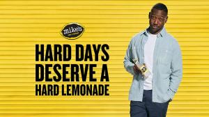 New Girl’s Lamorne Morris Teams Up With Mike’s Hard Lemonade for “Jobstacle Course” Event