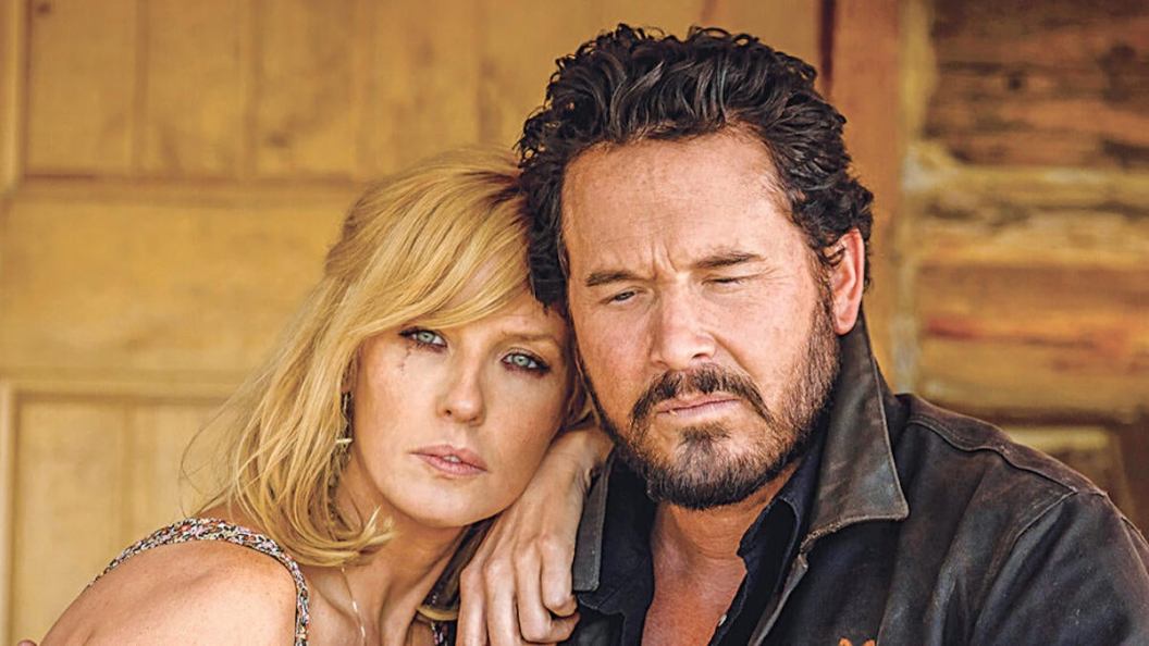 yellowstone-season-6-beth-kelly-reilly-and-rip-cole-hauser.jpg