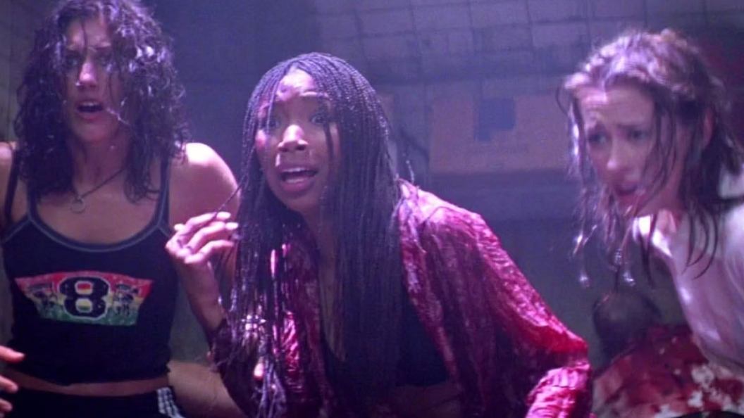 i-still-know-what-you-did-last-summer-brandy-jennifer-esposito-jennifer-love-hewitt.jpg