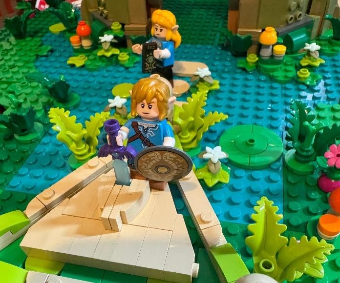 lego-zelda-and-link-botw.jpg