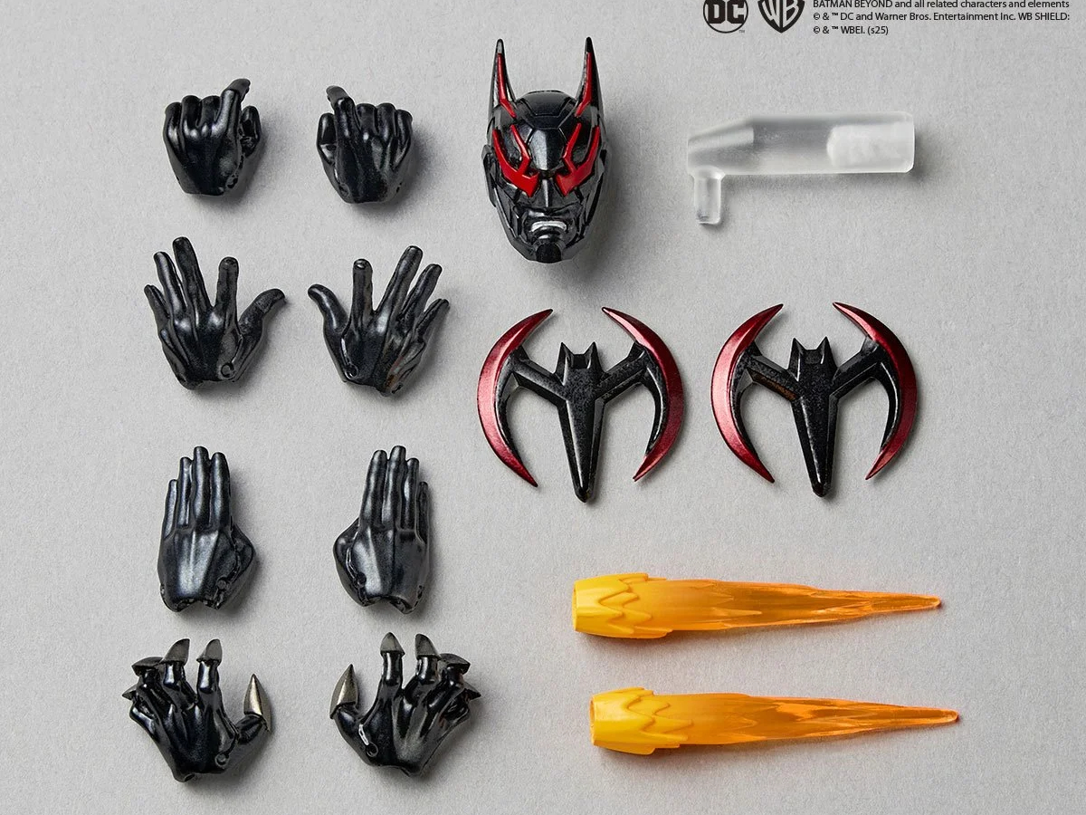 Batman Beyond Revoltech Amazing Yamaguchi Figure Arrives In The U.S.