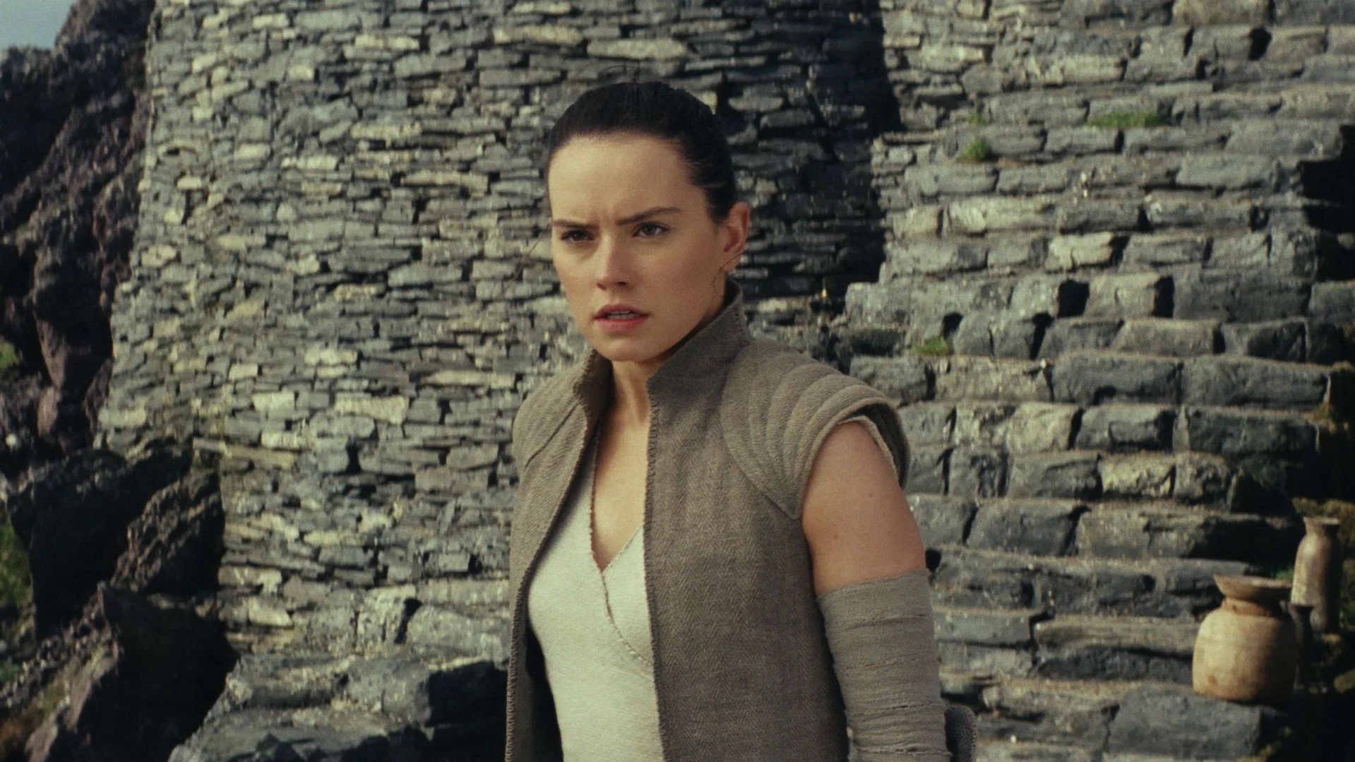 New Star Wars Rumor Reveals Lucasfilm’s Future Movies Hinge on Rey