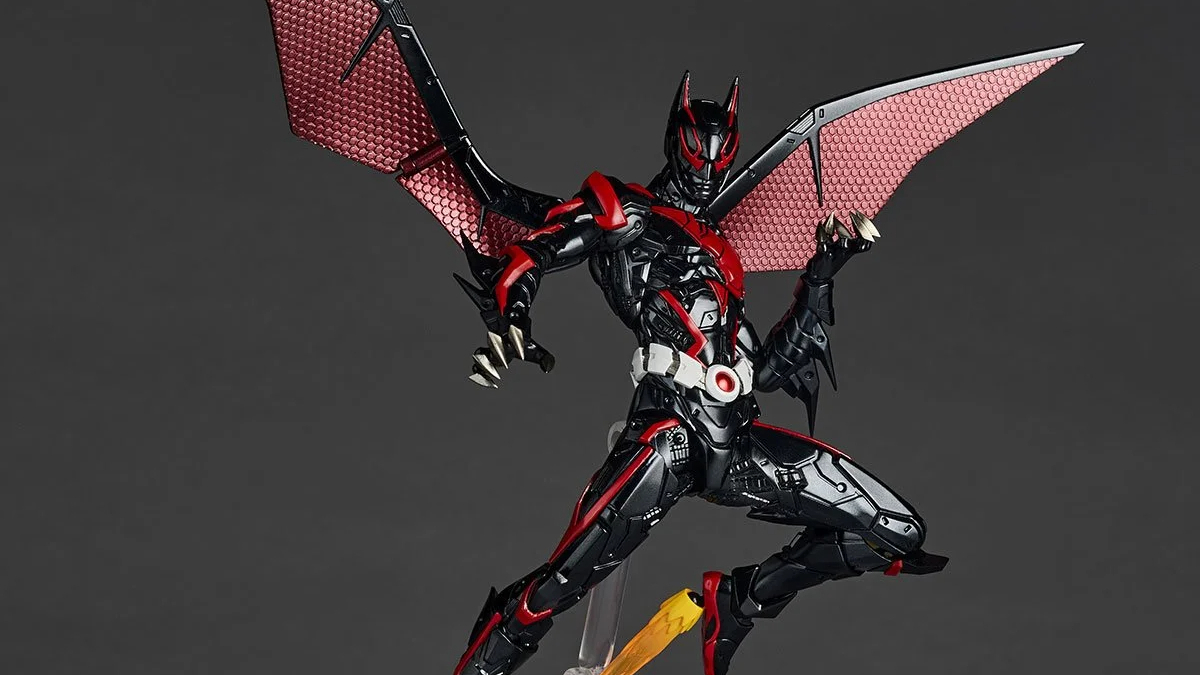 Batman Beyond Revoltech Amazing Yamaguchi Figure Arrives In The U.S.