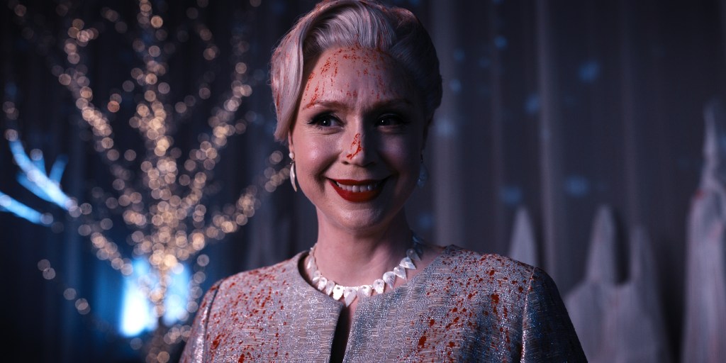 Gwendoline Christie como Larissa Weems en el miércoles de Netflix