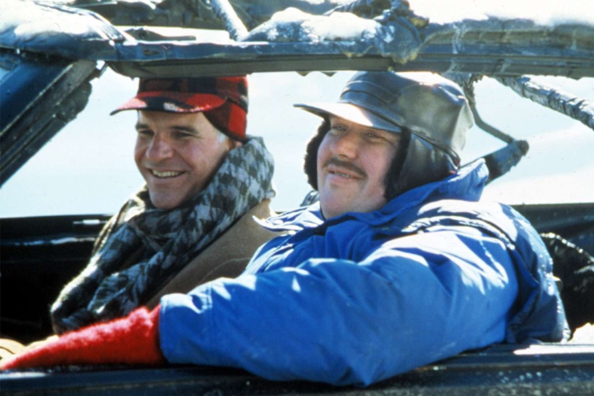 How to Watch Planes, Trains and Automobiles This Thanksgiving