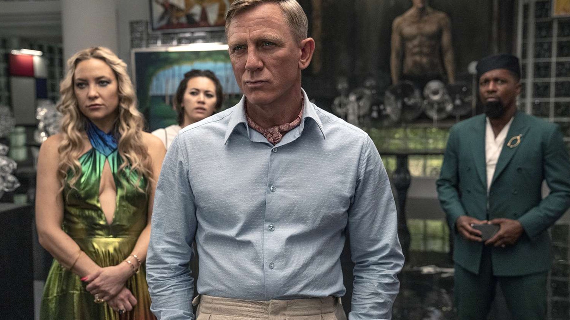 Knives Out 3: Daniel Craig Hopes Netflix Sequel Hits Theaters