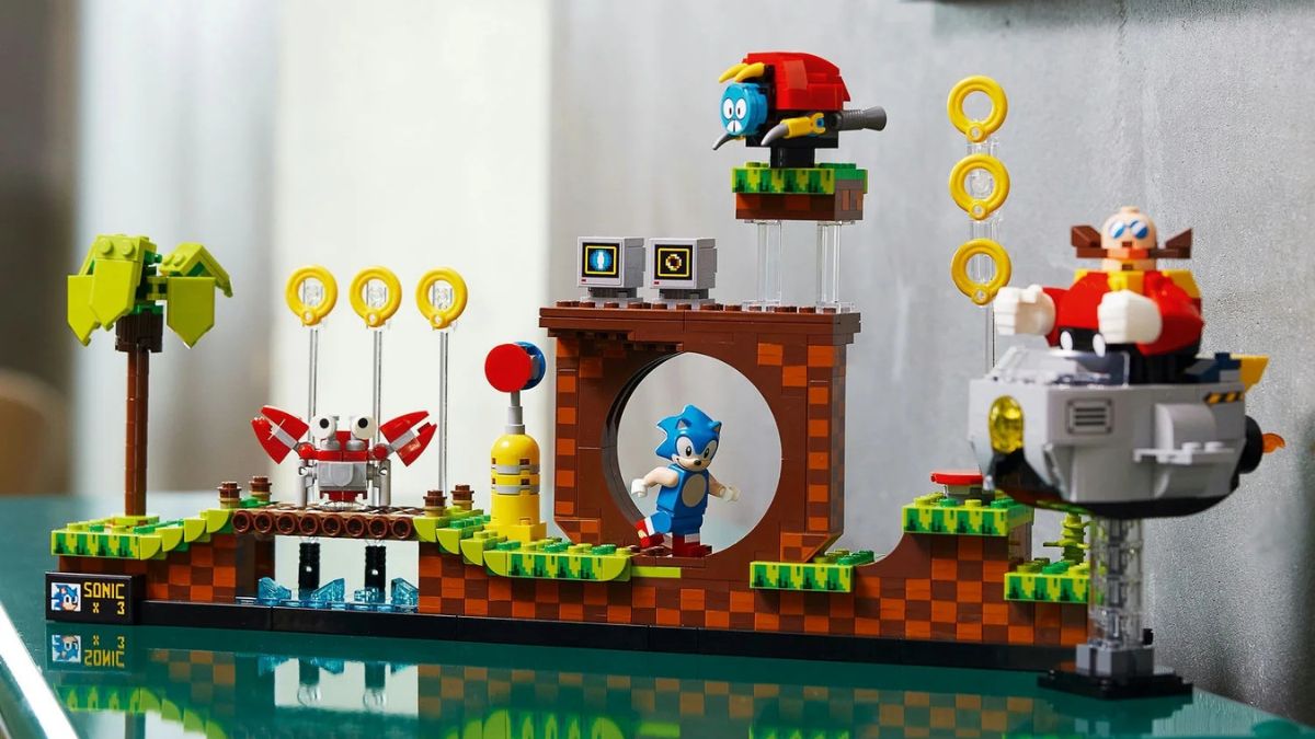 Sonic Lego Green Hill Zone Set Gets a Huge Black Friday Discount