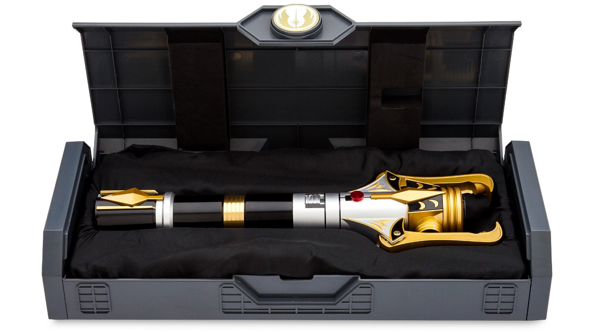 Star Wars Stellan Gios Lightsaber Hilt Replica Returns On December 19th