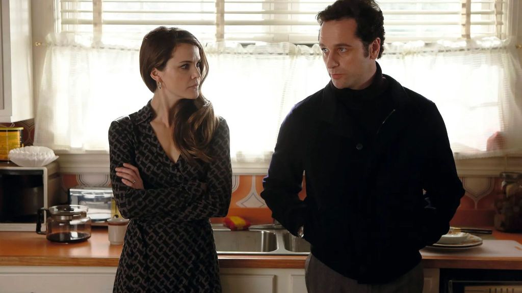 Keri Russell y Matthew Rhys en los estadounidenses