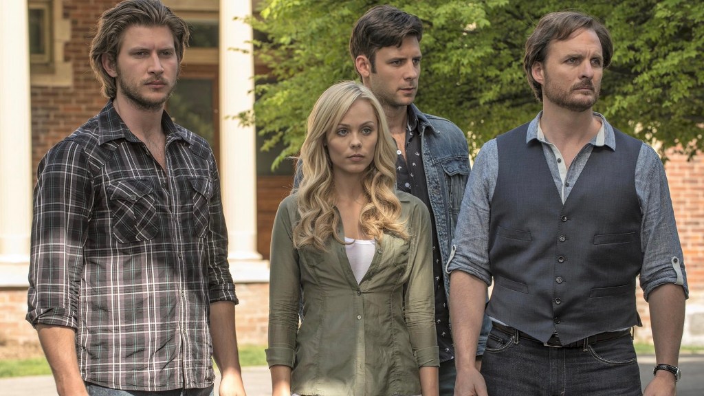 Greyston Holt, Laura Vandervoort, Steve Lund, and Greg Bryk in Bitten