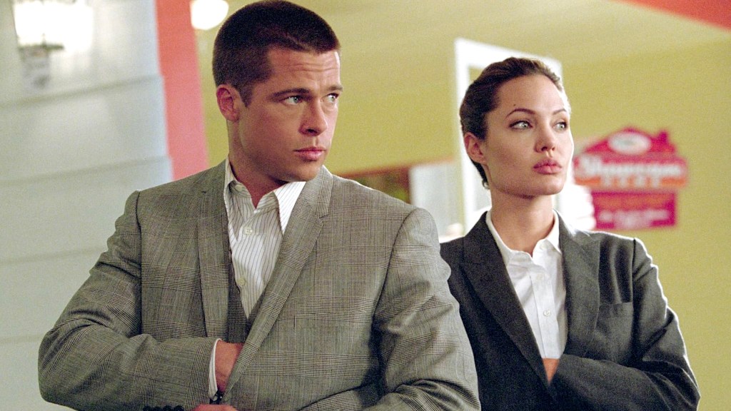 Brad Pitt and Angelina Jolie in Mr. & Mrs. Smith