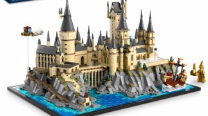 LEGO Harry Potter Hogwarts Castle Set Deal Is Back