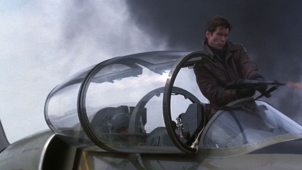 10 Best James Bond Action Scenes - ComicBook.com