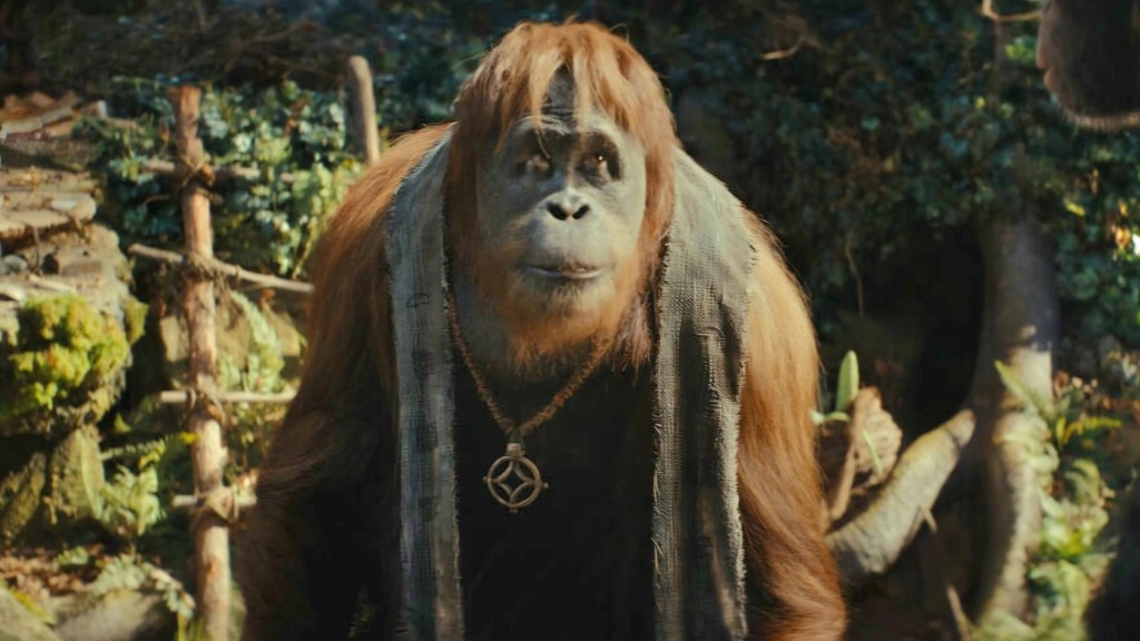 Raka Kingdom of Planet of Apes Caesar necklace