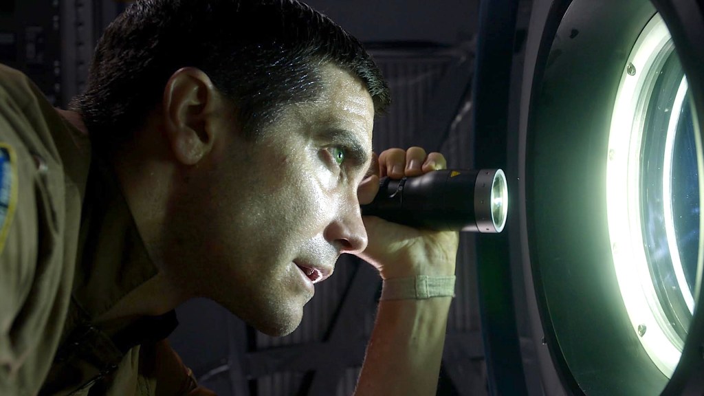 Jake Gyllenhaal in Life