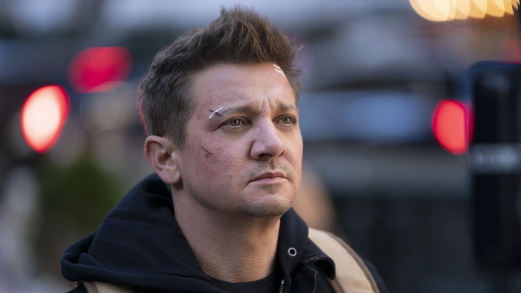Jeremy Renner Hawkeye Clint Barton