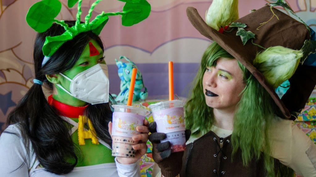 Neopets Fans with Boba