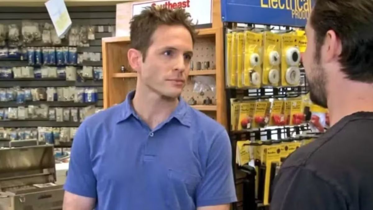 10 Best Dennis Reynolds Episodes of It's Always Sunny in Philadelphia
